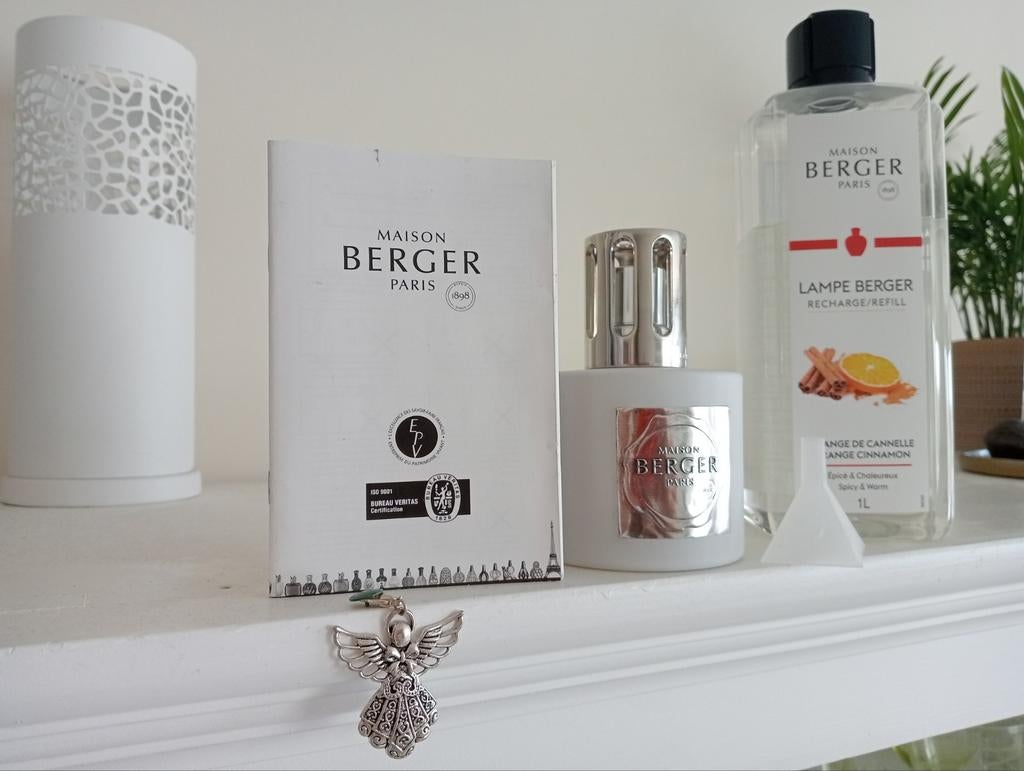 Maison Berger Lampe en Navulling Orange Cinnamon, Huis en Inrichting, Ophalen, Zo goed als nieuw, Wit, Glas