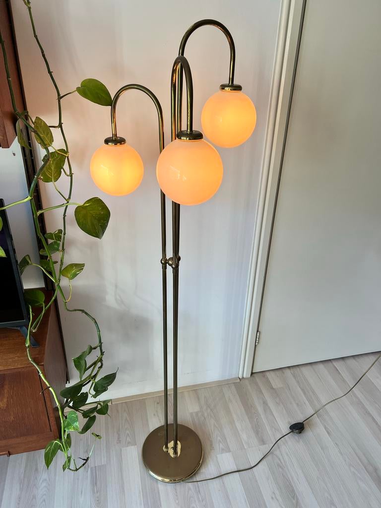 Vintage vloerlamp - Messing/goudkleurig, Ophalen, Gebruikt, Glas, 150 tot 200 cm