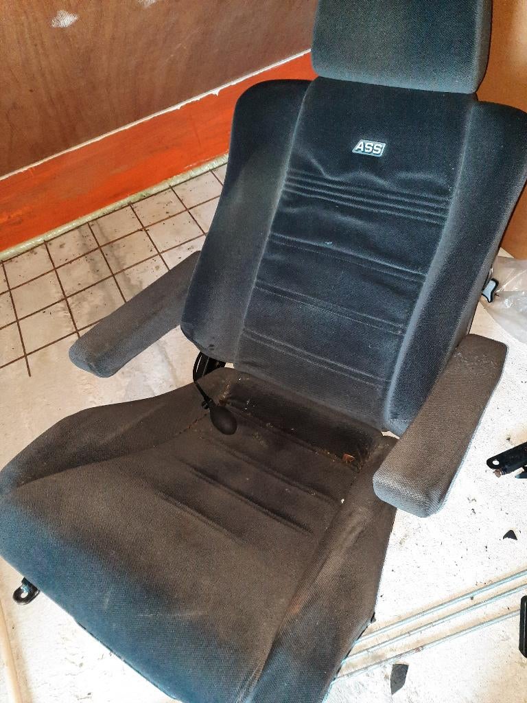 ass stoel, Ophalen, Gebruikt