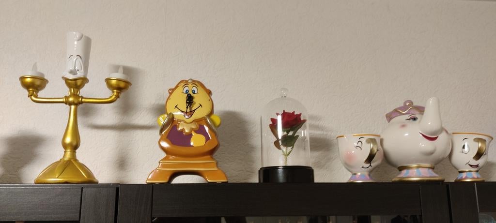 Disney Belle en het Beest decoratie set, Ophalen of Verzenden, Assepoester of Belle, Zo goed als nieuw, Beeldje of Figuurtje