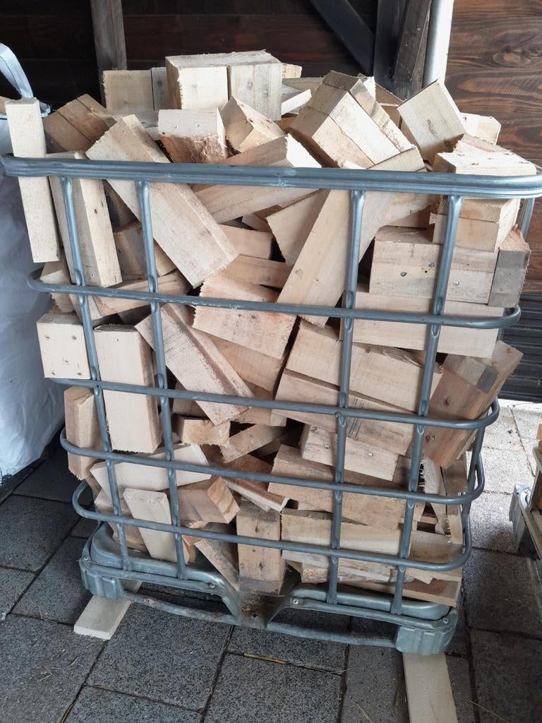 Droog haardhout/kachelhout GRATIS BEZORGD, Minder dan 3 m³, Ophalen of Verzenden, Overige houtsoorten, Blokken