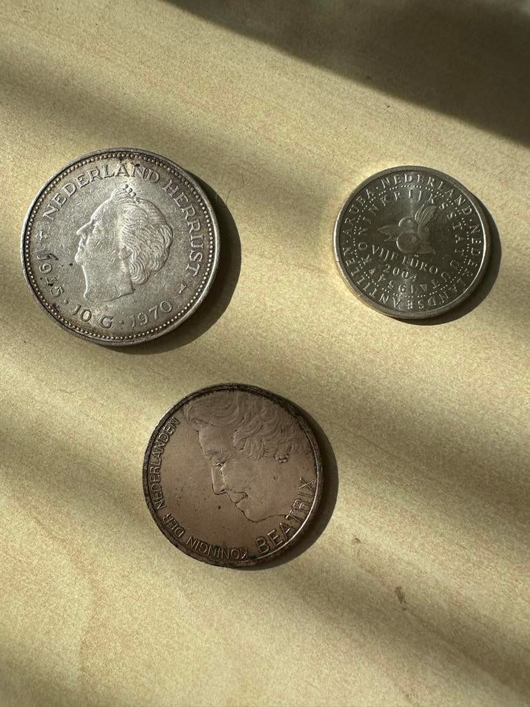 Diverse Nederlandse munten: 10 gulden, 5 euro, zilver, Postzegels en Munten, Munten | Nederland, Koningin Juliana, Setje, Zilver