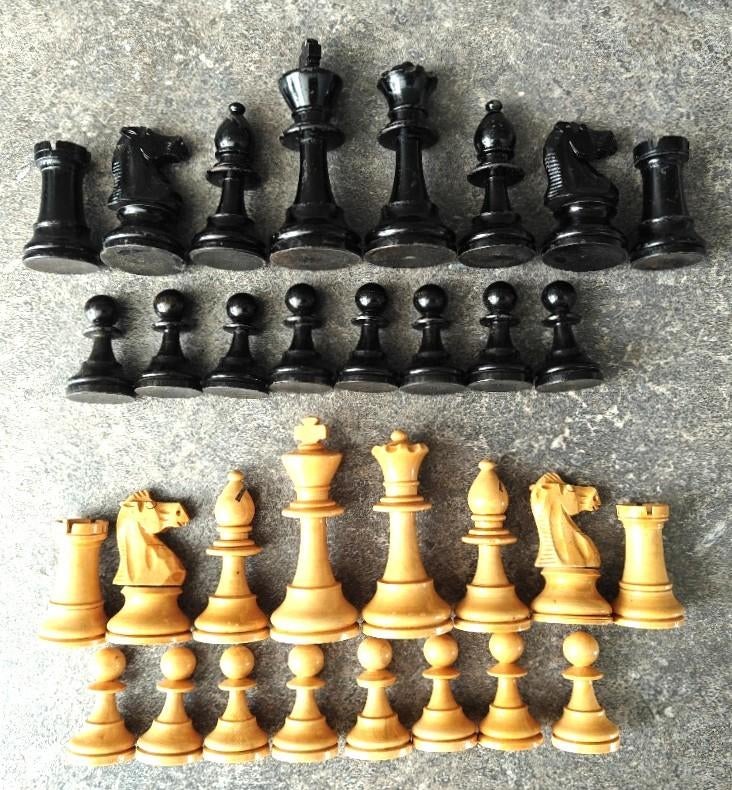 Grote Houten Schaakstukken., Ophalen of Verzenden, Minder dan 500 stukjes, Zo goed als nieuw, Schaken