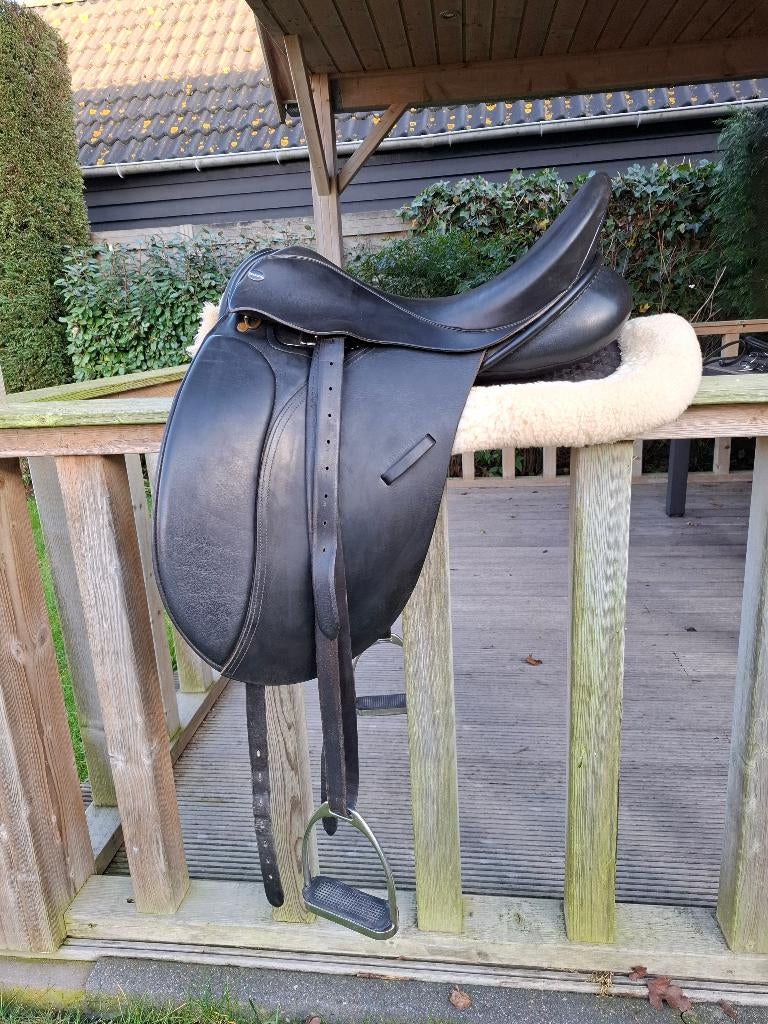 Euroriding Diamant Dressuurzadel + toebehoren, Dieren en Toebehoren, Ophalen of Verzenden, Gebruikt, Dressuur