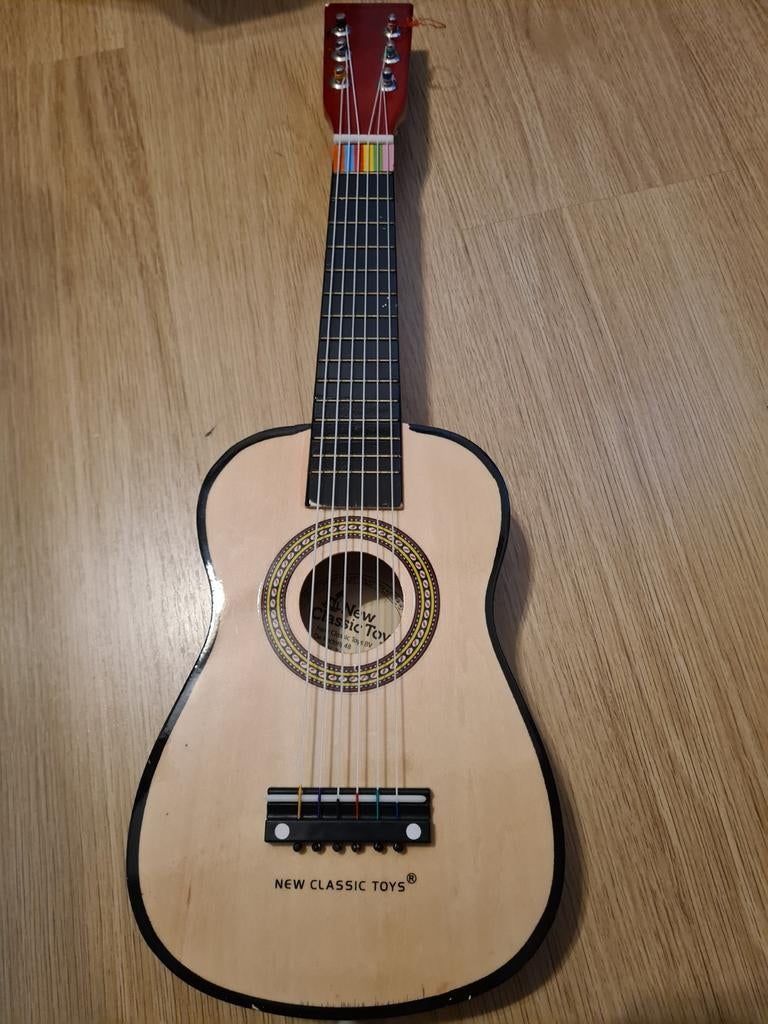 Houten speelgoedgitaar van New Classic Toys, Ophalen of Verzenden