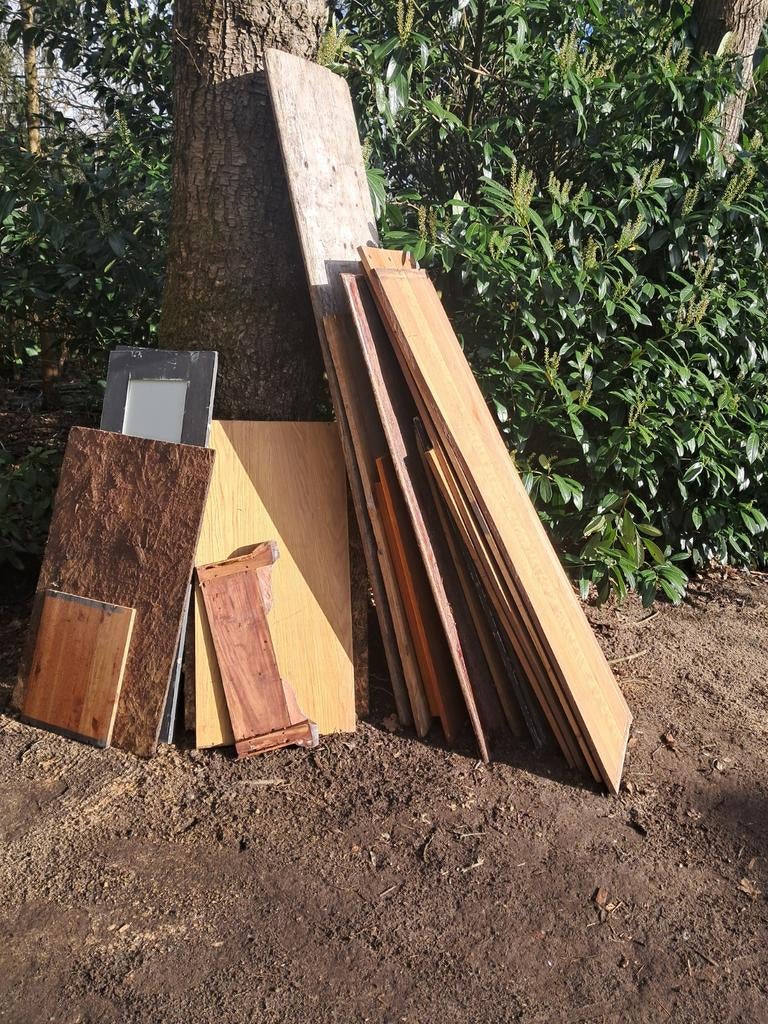 Plaatmateriaal o.a eik en azobe. Voor vuurkorf of paasvuur, Ophalen of Verzenden, 250 cm of meer, Balken