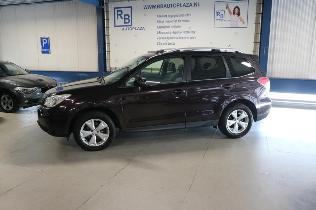 Subaru FORESTER 2.0 D Sport Executive PANO/ TREKHAAK/ FULL H, Gebruikt, 4 cilinders, Leder, Bedrijf
