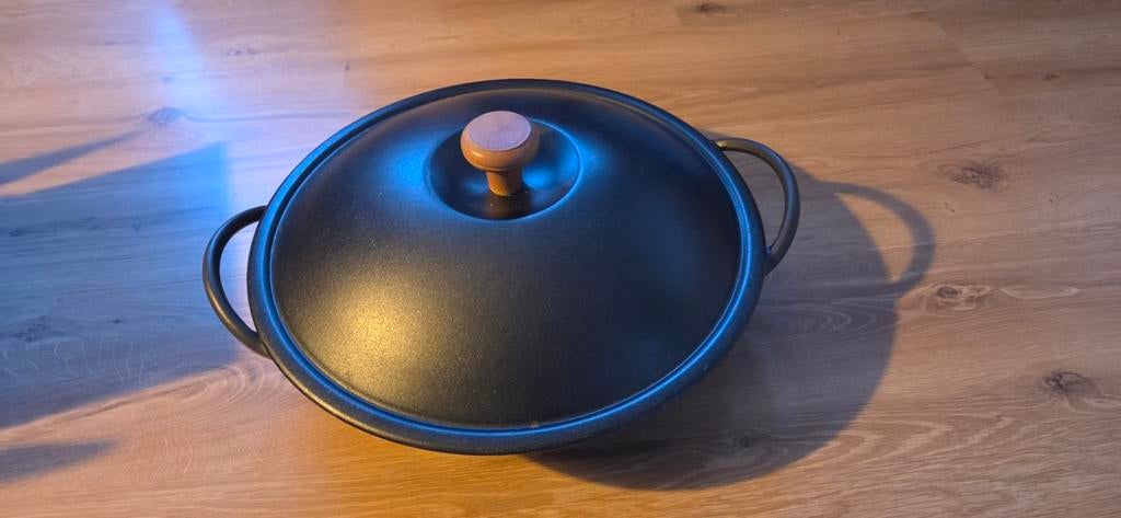 Grote gietijzeren wokpan, Huis en Inrichting, Keuken | Potten en Pannen, Ophalen, Gietijzer, Wok