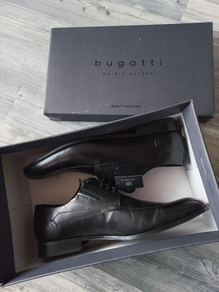 Prachtige zwarte herenschoenen Bugatti maat 44, Kleding | Heren, Schoenen, Bugatti, Zwart, Nieuw, Ophalen of Verzenden