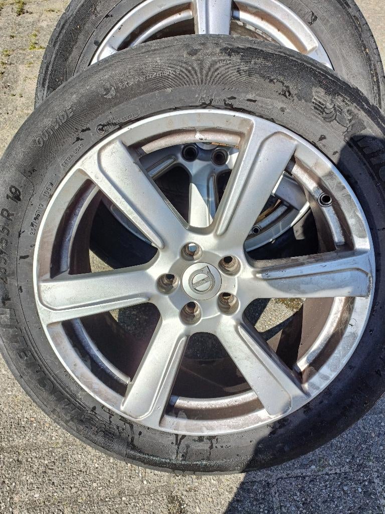 Volvo velgen R19 met banden, Gebruikt, Banden en Velgen, 235 mm, Zomerbanden