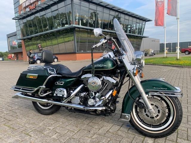 Harley-Davidson FLHR FLHRC ROADKING (bj 1998)