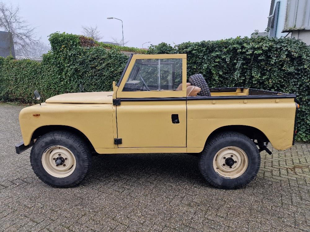 Land Rover 88 Pick-up (bj 1984), Auto's, Land Rover, 1385 kg, 2286 cc, Gebruikt, Overige modellen