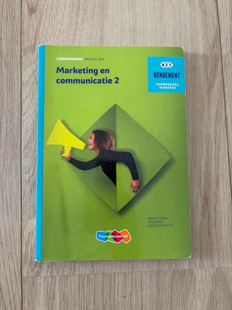 Marketing en communicatie 2 leerwerkboek MBO, Boeken, Studieboeken en Cursussen, Ophalen of Verzenden, Gamma, Gelezen, MBO