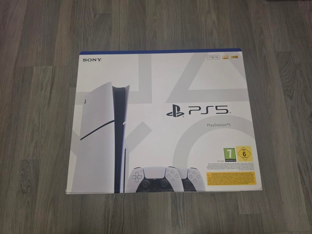 Nieuwe  PS5 Slim Disc Editie 1TB+Garantie 2x🎮 LEES GOED!, Spelcomputers en Games, Playstation 5, Playstation 5 Europe, Ophalen of Verzenden