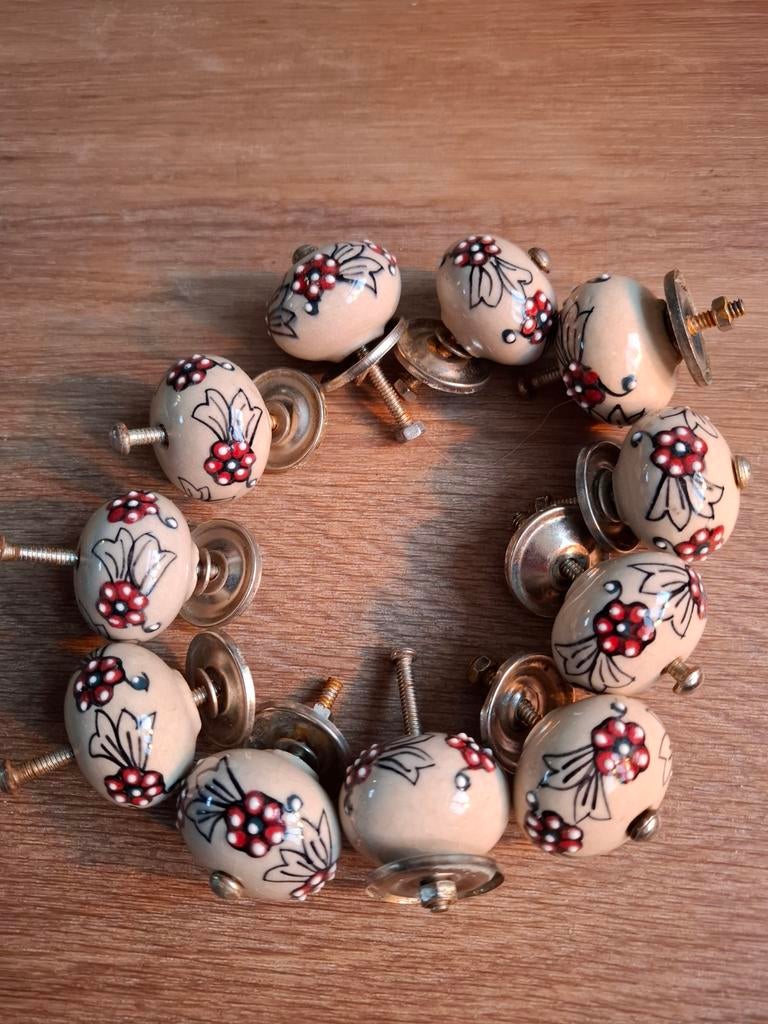 Kastknoppen, Ophalen of Verzenden, Zo goed als nieuw