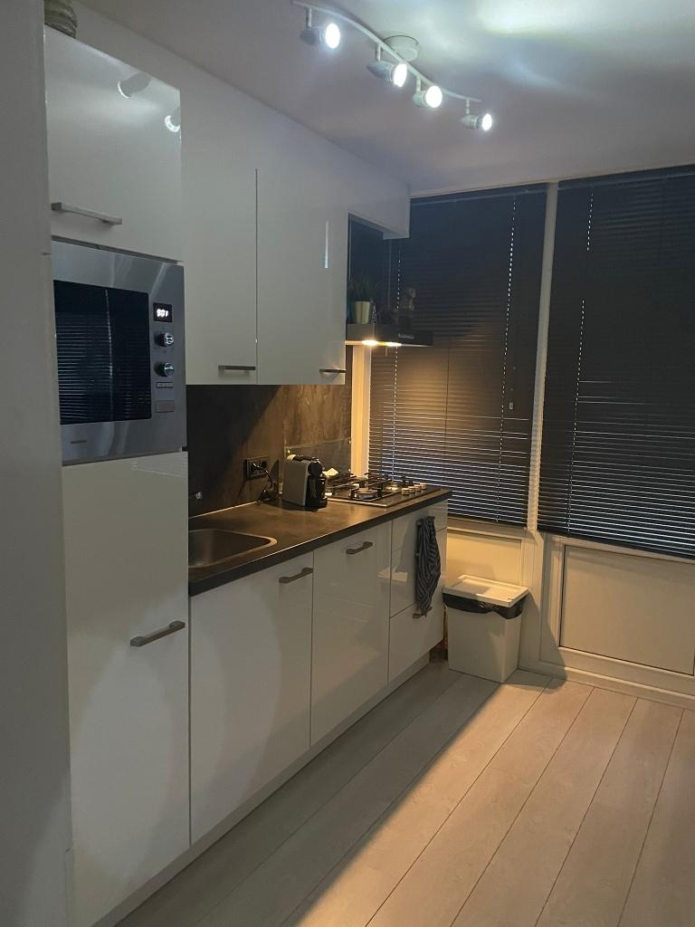 Lelystad 1 appartement  te huur € 895,- per maand, Huizen en Kamers, Huizen te huur, Lelystad, Direct bij eigenaar, 2 kamers, Flevoland