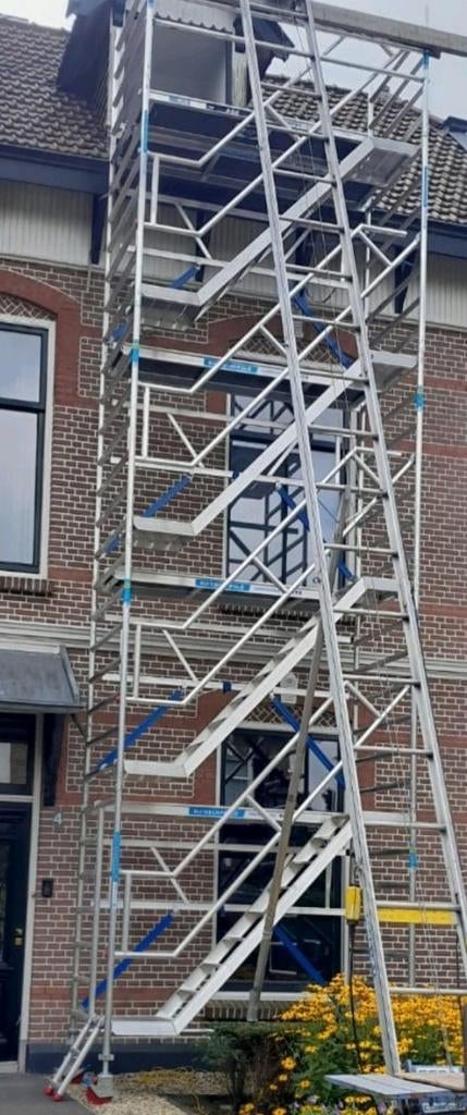 trappen toren 10.20 werkhoogte compleet op passende aan.h, Nieuw, Ophalen of Verzenden, Euroscaffold, Rolsteiger of Kamersteiger