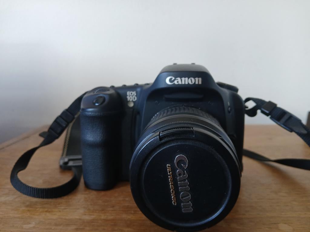 2x Canon D10 body's, lenzen en flitsers te koop, Ophalen, Gebruikt, Spiegelreflex, Canon