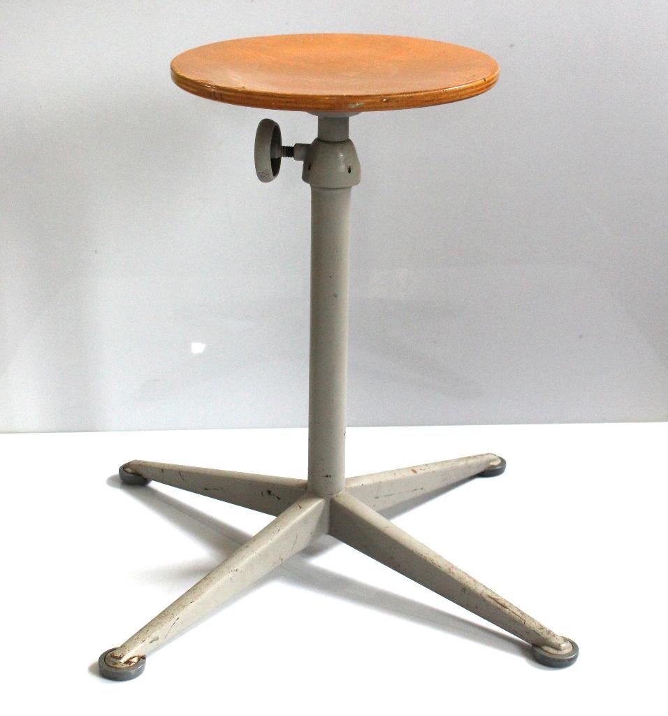 Ahrend - de Cirkel atelier kruk industrieel, Ophalen of Verzenden