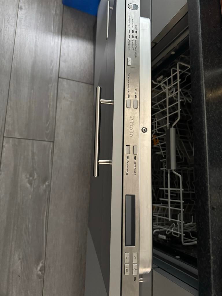 Miele Vaatwasser, Ophalen, Gebruikt, 60 cm of meer, Minder dan 10 liter