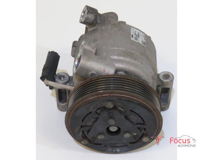 Aircopomp van een Peugeot 108, Gebruikt, -, -, Ophalen of Verzenden