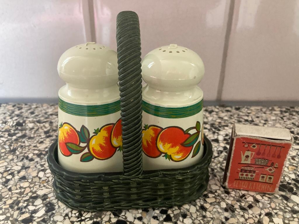 Emsa vintage plastic peper & zout stelletje in groen mandje, Ophalen of Verzenden, Zo goed als nieuw