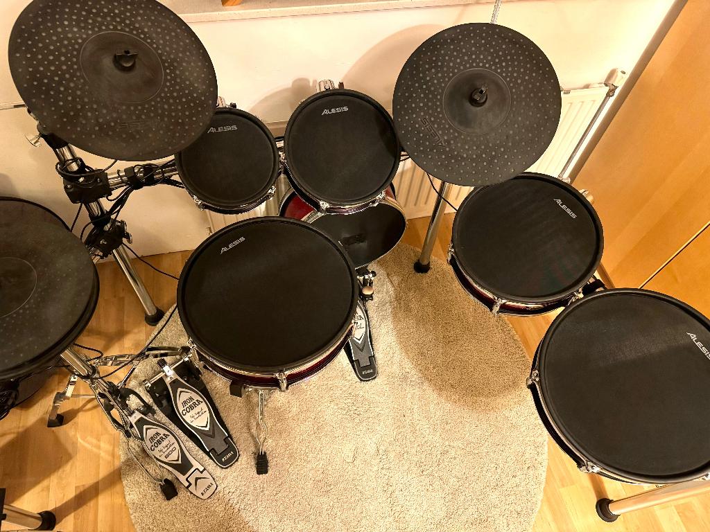Alesis strike pro elektronisch drumstel, Muziek en Instrumenten, Drumstellen en Slagwerk, Ophalen, Gebruikt, Overige merken, Elektronisch