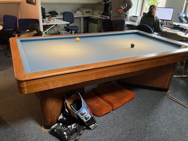 Princesse Biljart, Ophalen, Zo goed als nieuw, Biljarttafel