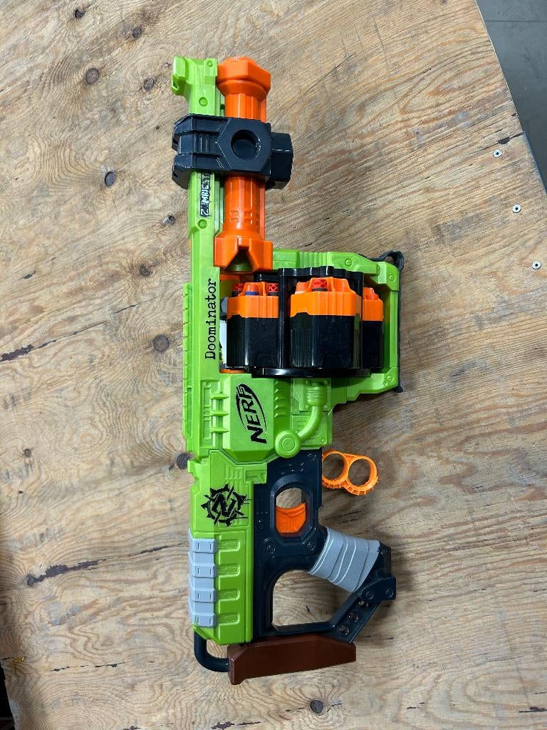Nerf Dominator, Ophalen of Verzenden, Gebruikt