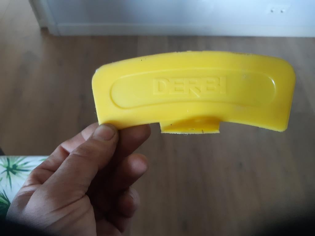 Tk derby geel plaatje, Fietsen en Brommers, Ophalen of Verzenden, Overige typen, Overige merken