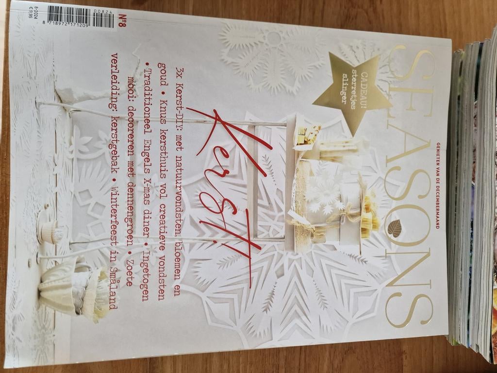 SEASONS complete editie 2024, Ophalen of Verzenden, Zo goed als nieuw, Glossy