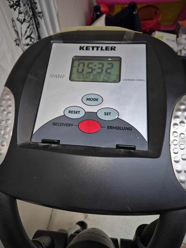 Gratis  Kettler crosstrainer, moet vandaag weg in Gorinchem., Ophalen, Gebruikt, Apparaat