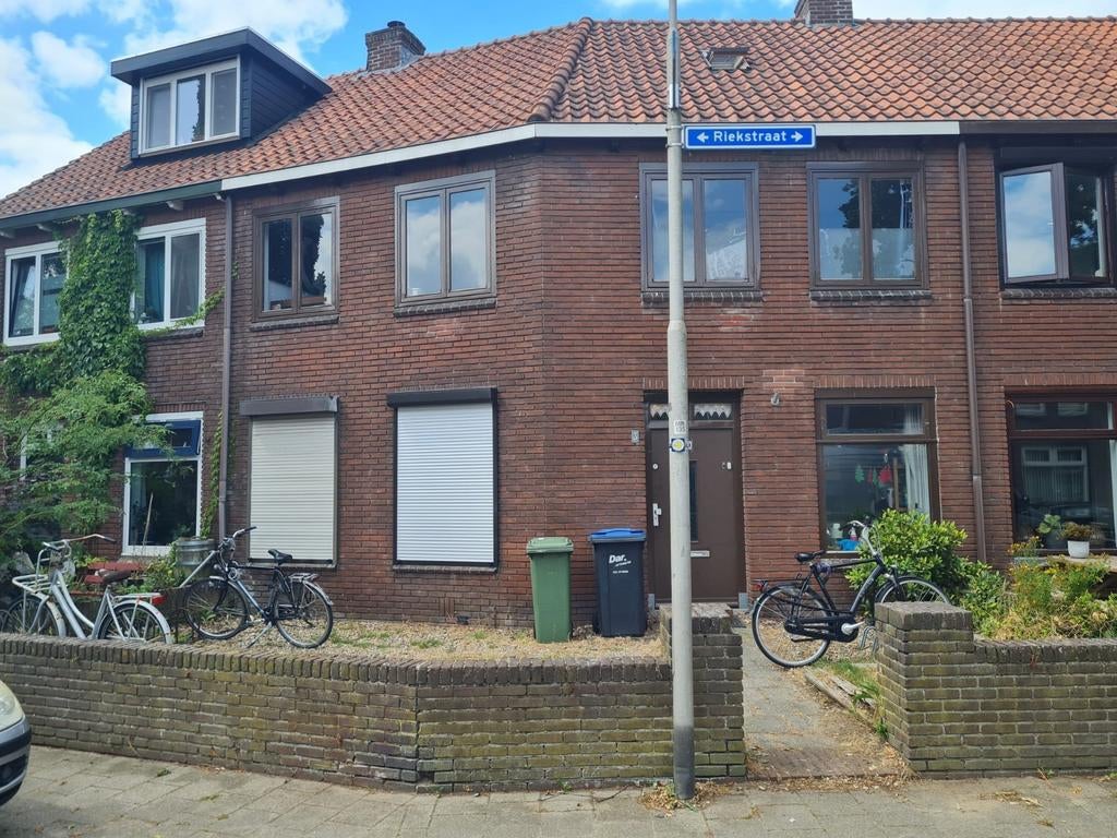 Studentenhuis kamerverhuurpand te koop gevraagd