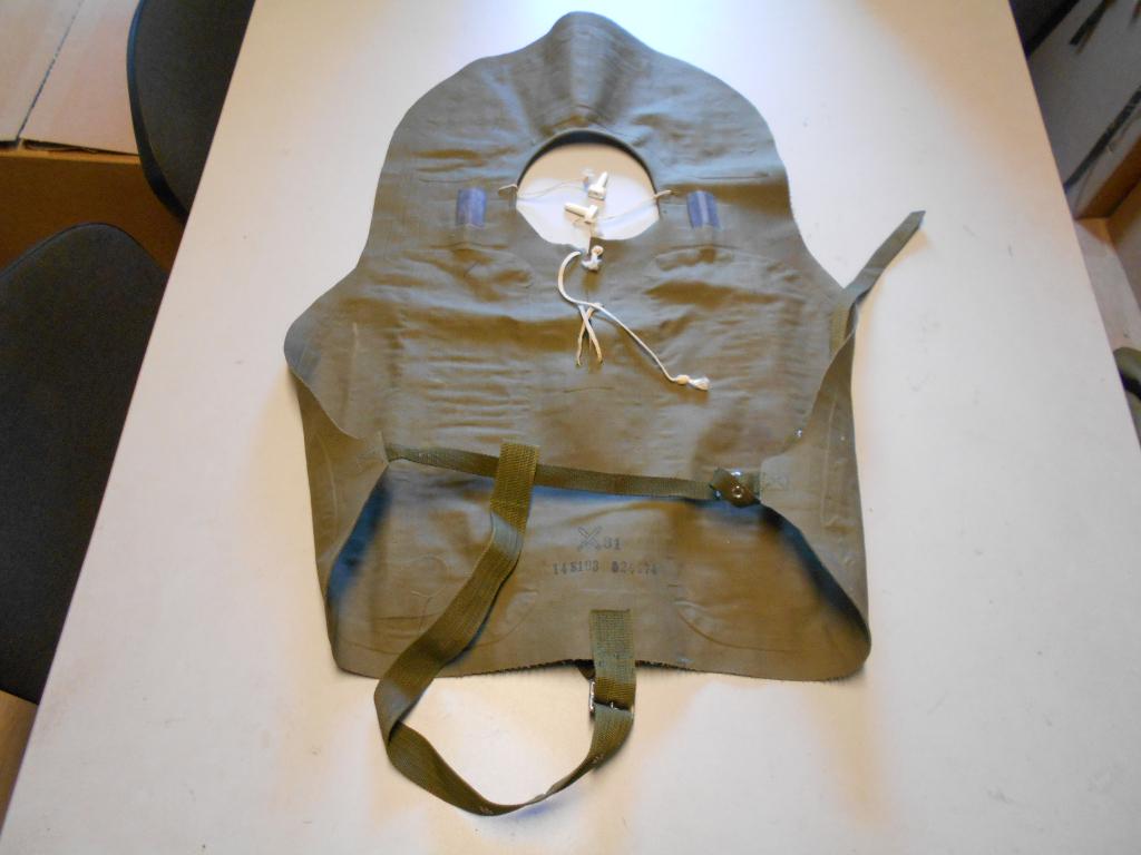 Life vest opblaasvest, Ophalen of Verzenden, Landmacht, Nederland, Kleding of Schoenen