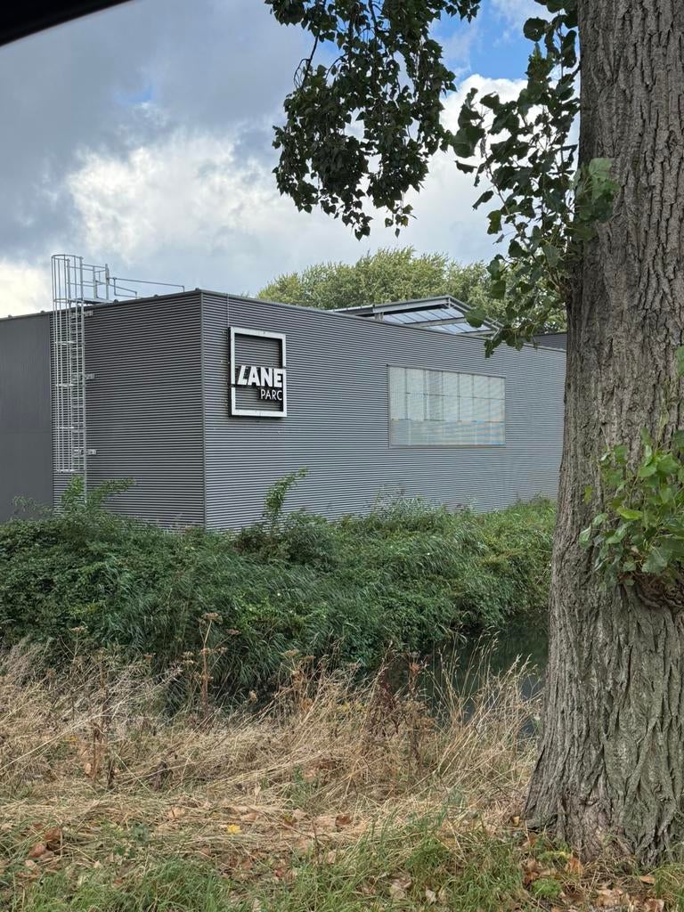 Grote garagebox/ Bedrijfsopslagruimte Lane Parc Rotterdam, 30 m², Opslag of Loods