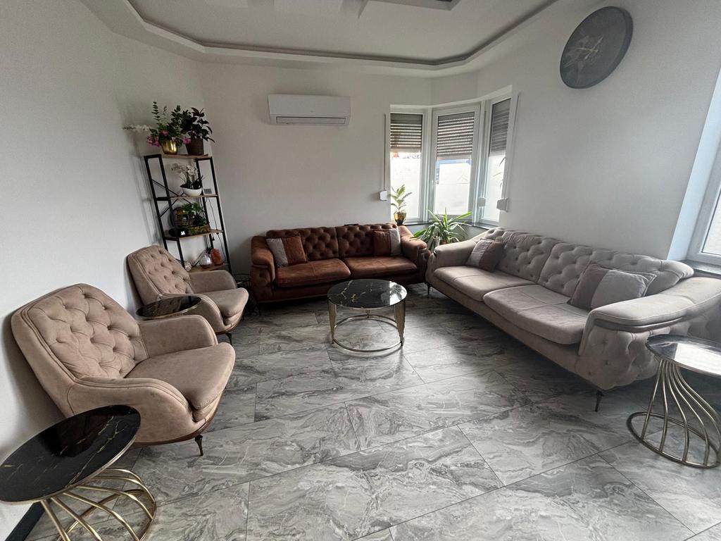 Bank met 6 Stoelen met tafel, Huis en Inrichting, Tafels | Eettafels, Ophalen