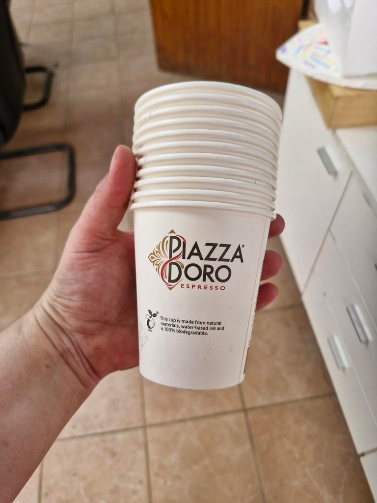 Kartonnen bekers, Ophalen, Overige stijlen, Kop(pen) en/of Schotel(s)