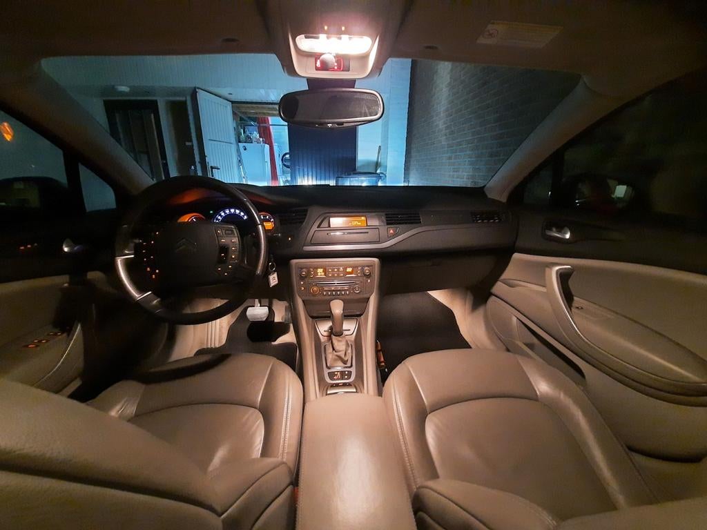 Citroën C5 2.0 16V Exclusive AUT 2008 beige vol leder int., Auto's, Citroën, 1800 kg, Beige, 4 cilinders, Blauw