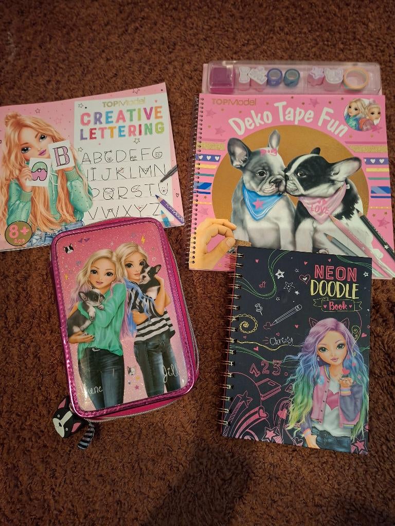 Diverse Top Model spullen, Ophalen, Zo goed als nieuw, Overige typen