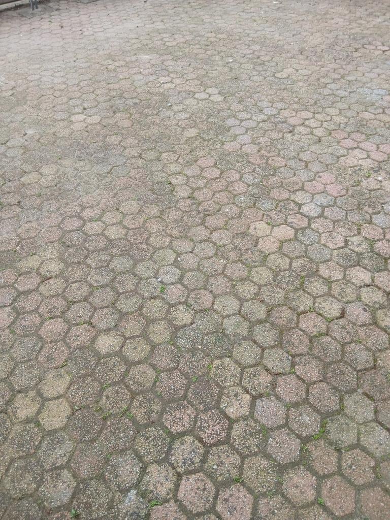 Gratis tegels, samen eruit halen, Ophalen of Verzenden