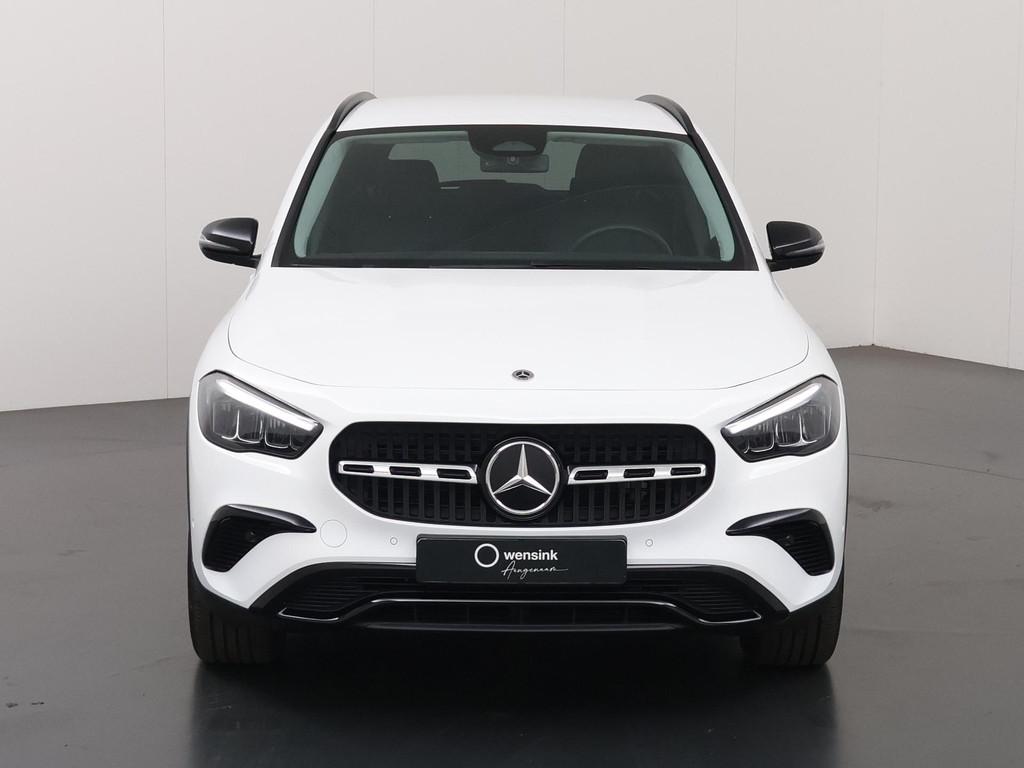 Mercedes-Benz GLA-klasse 250 e Luxury Line | Night pakket |, Stof, 16 kWh, Wit, Bedrijf