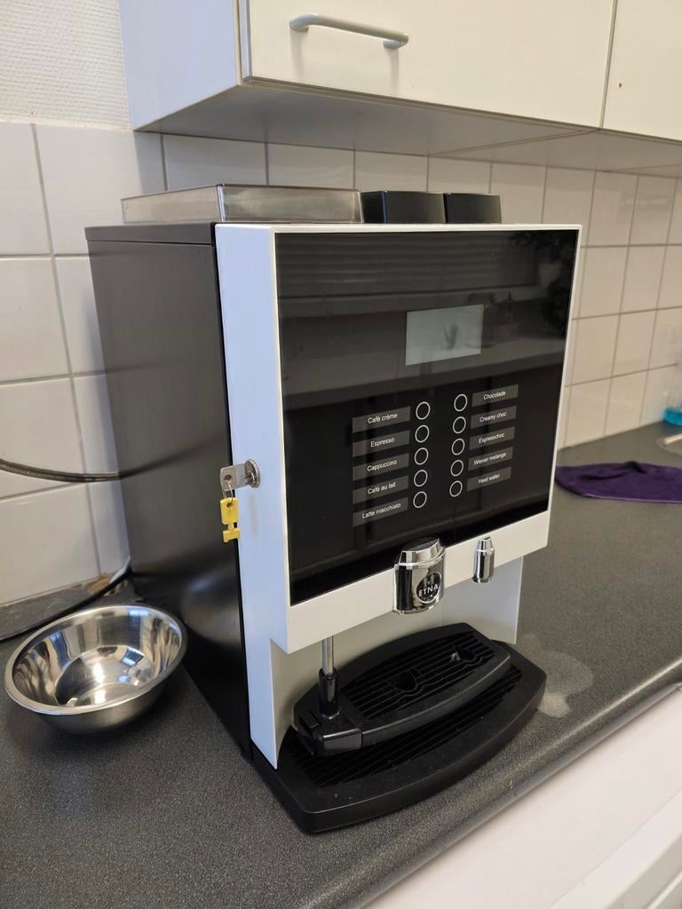 ETNA Dorado Basic Plus Koffiemachine, Gebruikt, 10 kopjes of meer, Koffiemachine, Koffiebonen