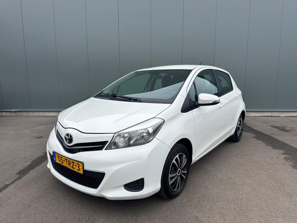 Toyota Yaris 1.0 VVT-i Aspiration AIRCO | CAMERA | NAP !, Auto's, Euro 5, 527 kg, 40 €/maand, 750 kg