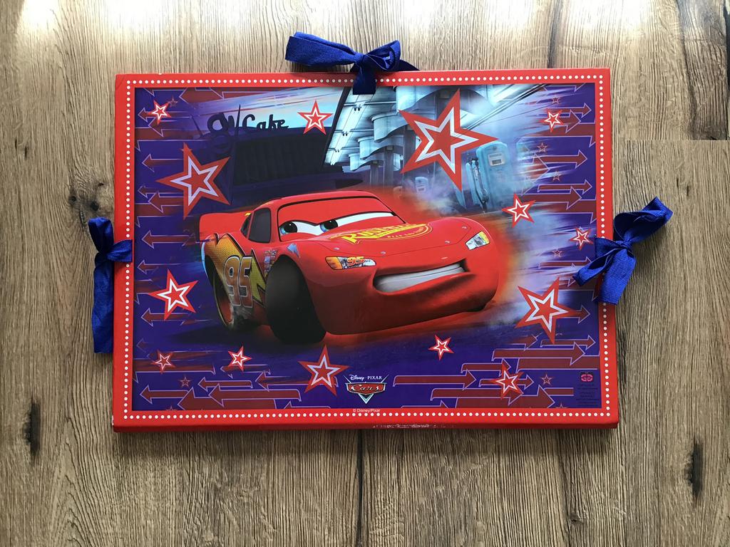 Foto/ tekeningen bewaarmap. Alleen ophalen., Ophalen, Zo goed als nieuw