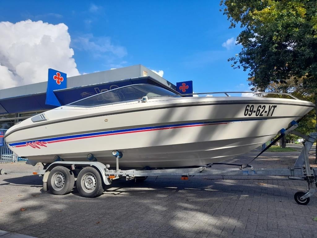 cranchi start 21ft inclusief trailer, Watersport en Boten, Speedboten, Ophalen, Gebruikt, Binnenboordmotor, 6 meter of meer