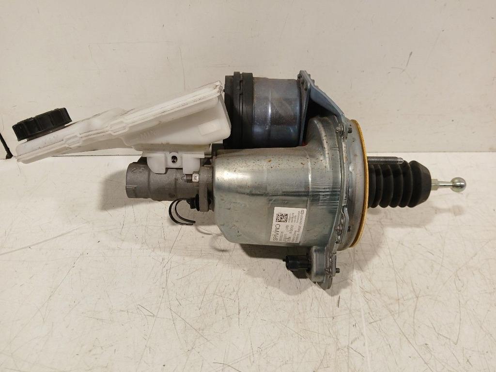 Rembekrachtiger Lynk & Co 01, Onderdelen@venauto.nl, Van der Ven Autorecycling B.V., Gebruikt, Ettenseweg 76, 4706 PB Roosendaal, The Netherlands