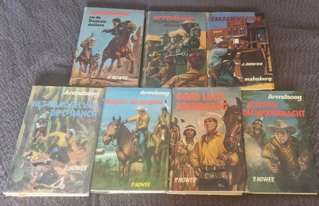 7 delen Arendsoog, Ophalen of Verzenden, Zo goed als nieuw