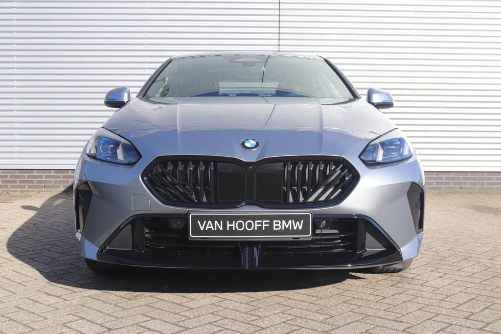 BMW 2 Serie Gran Coupé 220 High Executive M Sport Automaat, Zwart, 156 pk, Bedrijf, 3 cilinders
