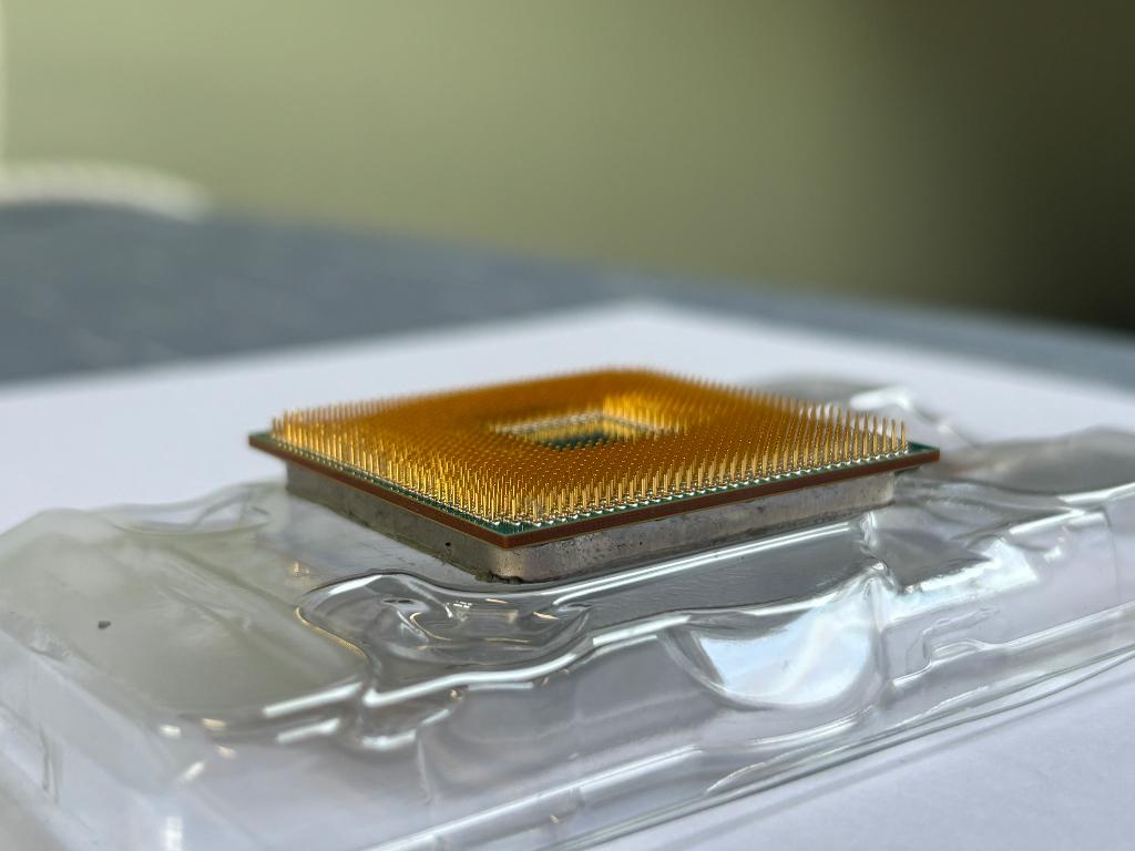 AMD Ryzen 5 3400G Processor - Inclusief Koeler, Computers en Software, Processors, Gebruikt, 4-core, 3 tot 4 Ghz, Ophalen of Verzenden