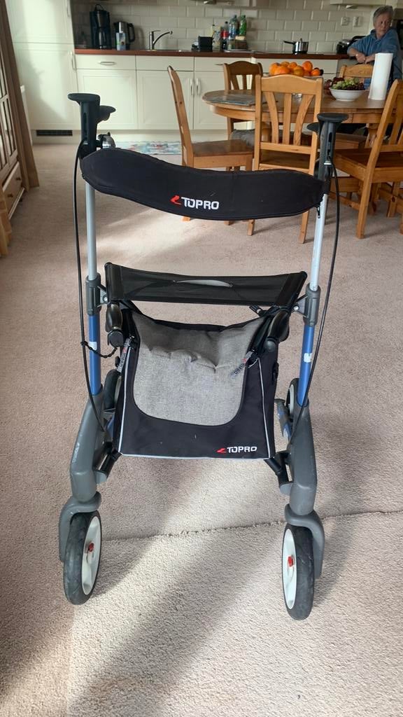 Rollator Topro, Diversen, Rollators, Ophalen of Verzenden, Zo goed als nieuw